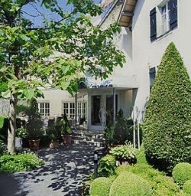 Hotel Krone Ueberlingen Am Ried ジンゲン エクステリア 写真